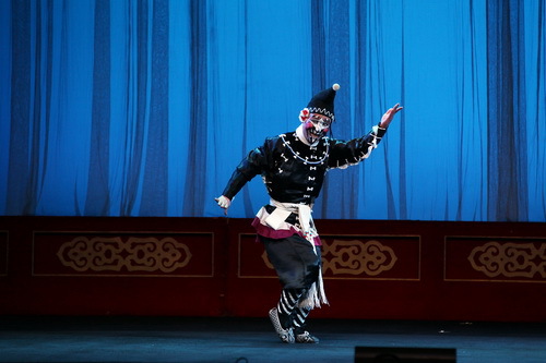 6《时迁盗甲》_调整大小